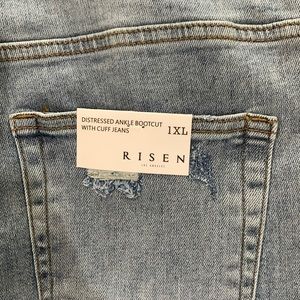 Risen cropped denim